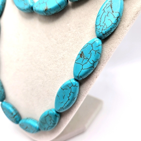 VINTAGE Large Glass Turquoise Flat Beaded Chunky Statement Necklace 38" Boho - Picture 2 of 6